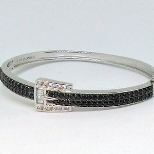 Absolute CZ Silver Buckle Silver Bracelet. Medium